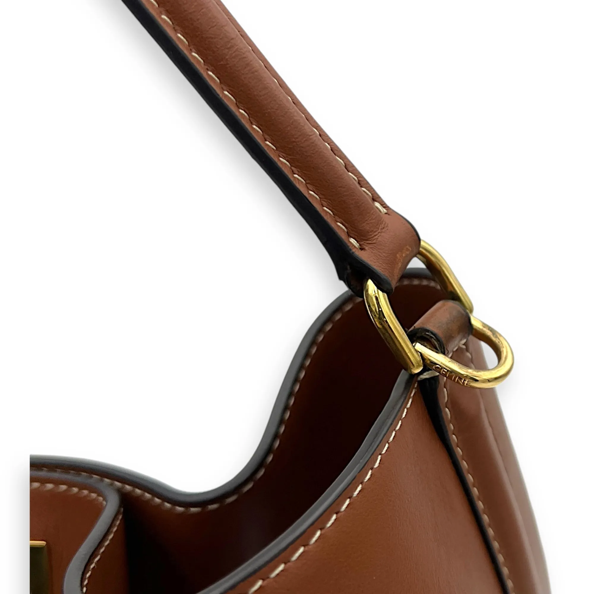 16 Tan Bucket Bag in Calfskin, Gold hardware