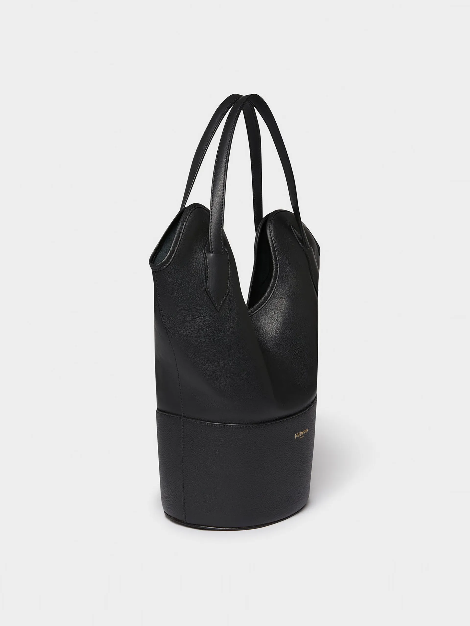 Black Small Ray Bucket bag