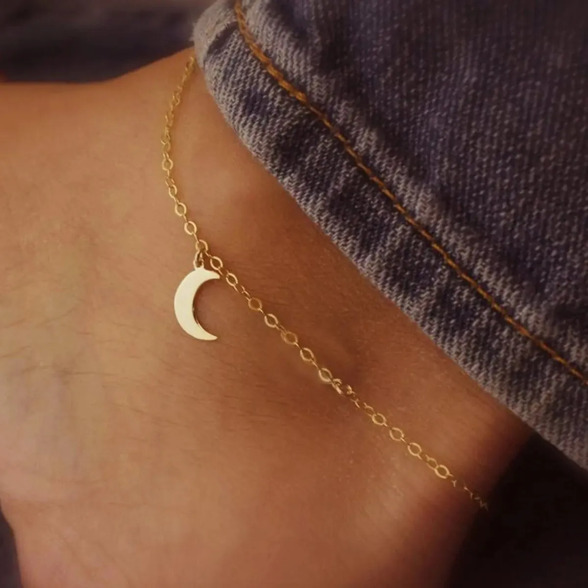 Dainty Gold Moon Anklet