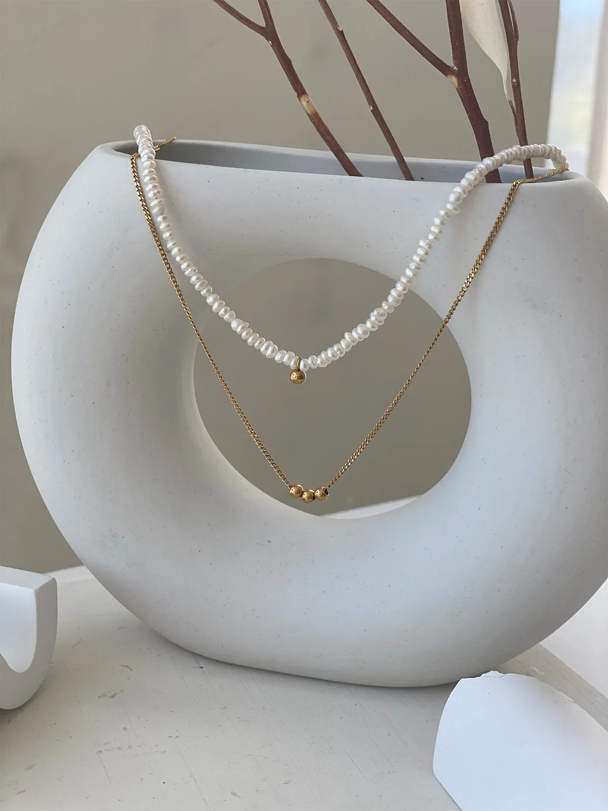 Essential Pearl Necklaces