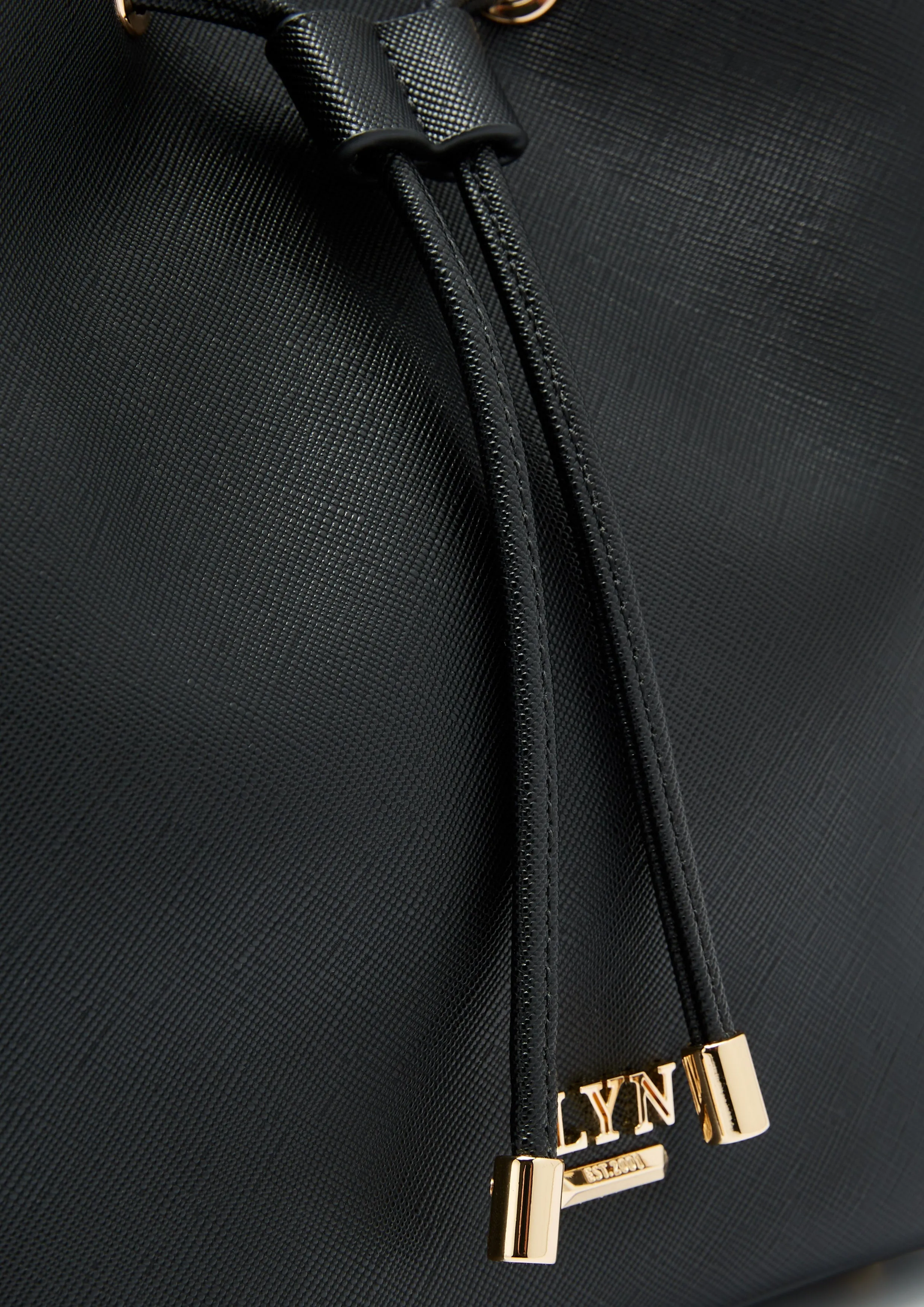Gareth II Bucket Bag - Black