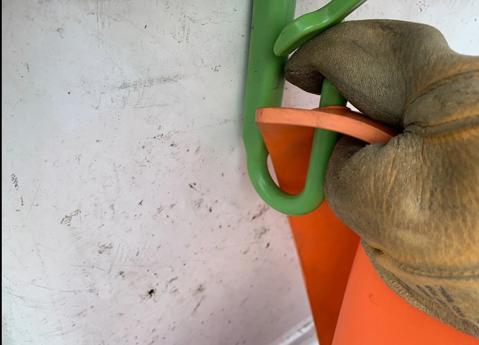 Madi 3" Safety Bucket Hooks #SBH-3