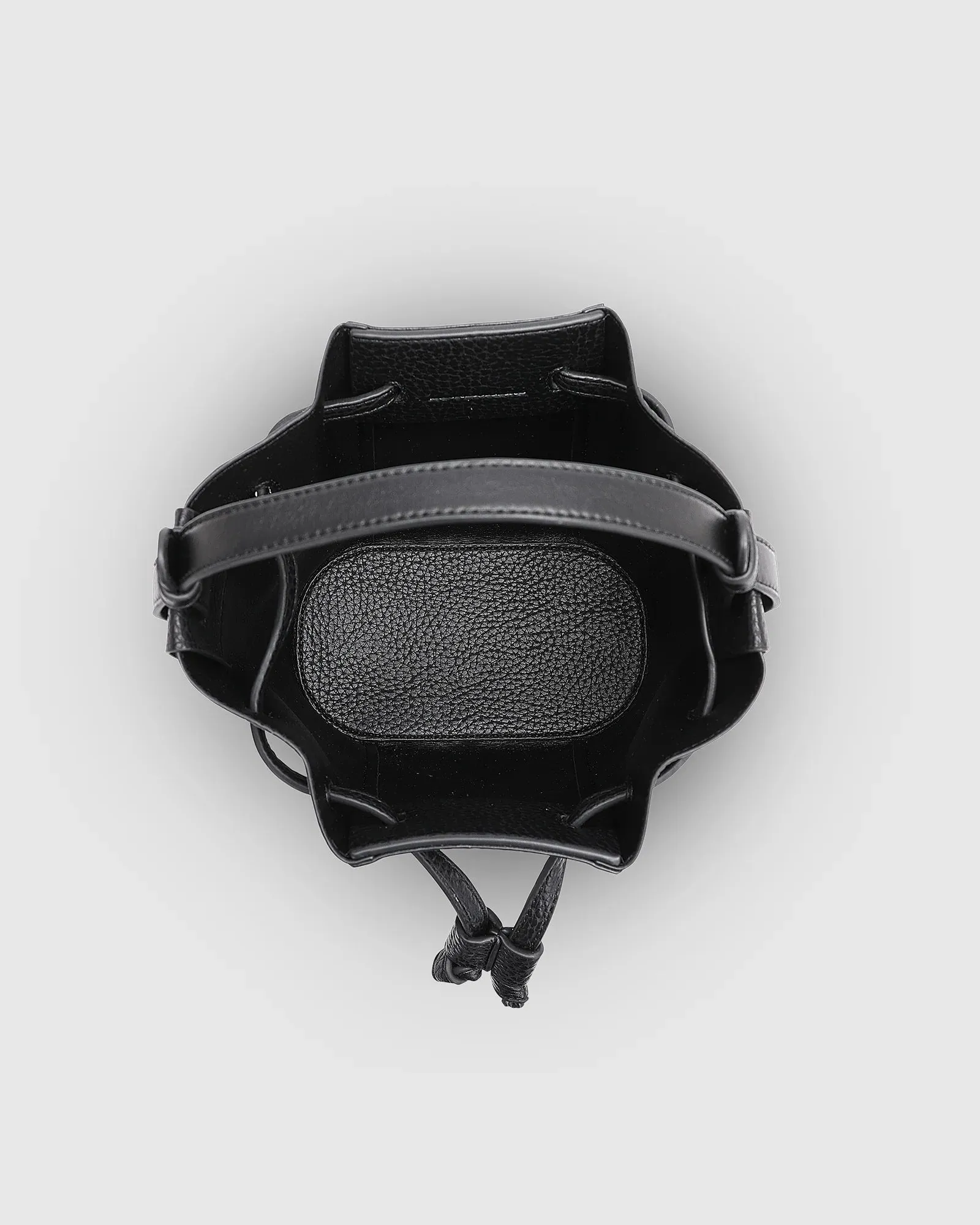 Montie Bucket Bag
