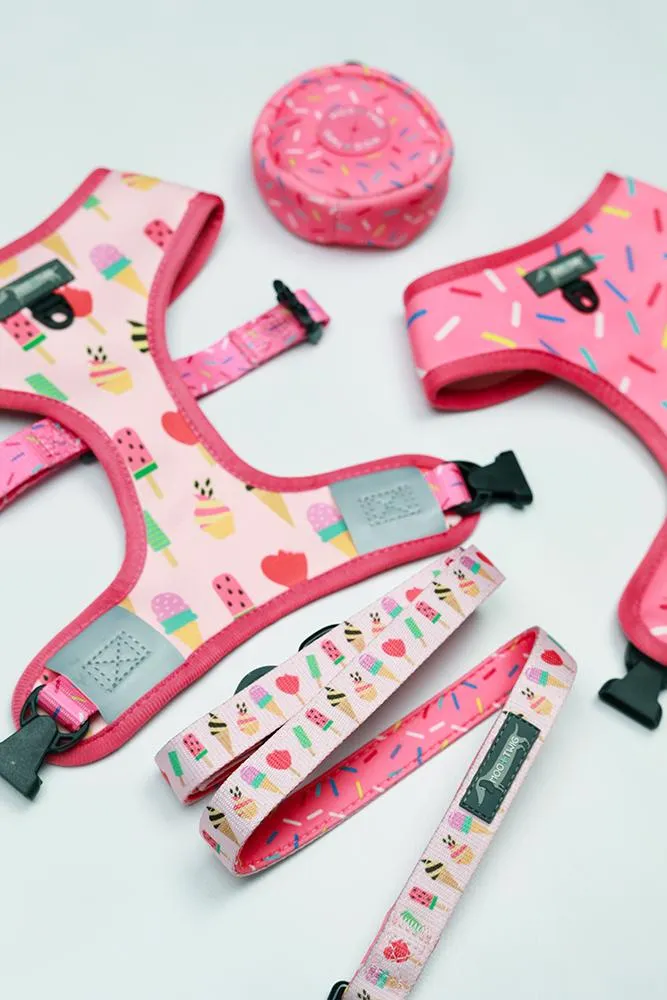 Moo Twig Dog Poop Bag Pouch (Sweet Treat)